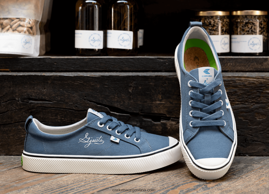 Cariuma D6DR8X53hombres lienzo azul acero gjusta