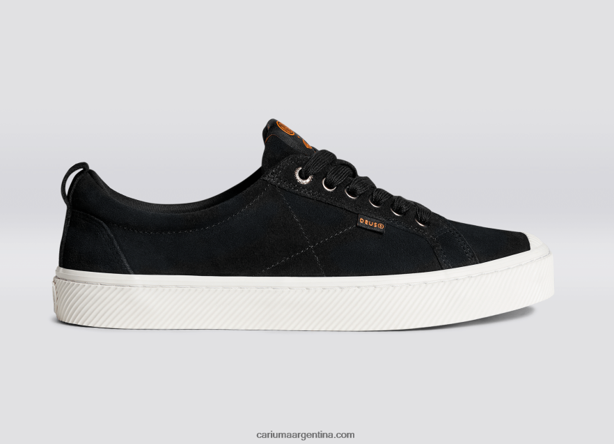 Cariuma D6DR8X243mujer ante negro deus ex machina